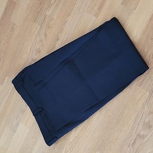 Banana Republic Black Slim Fit Dress Pant (32W 30L)